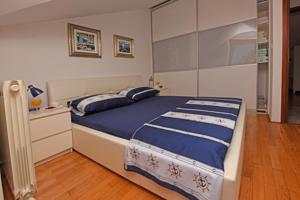 Apartment House Senna Poreč Extérieur photo